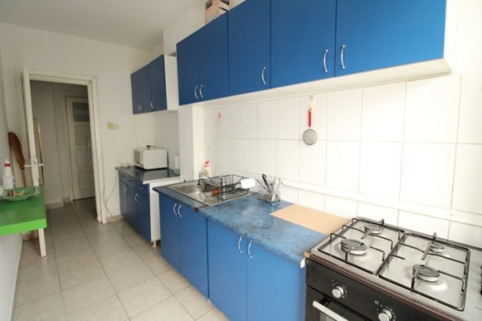 Romana- Magheru Vanzare apartament 2 camere,